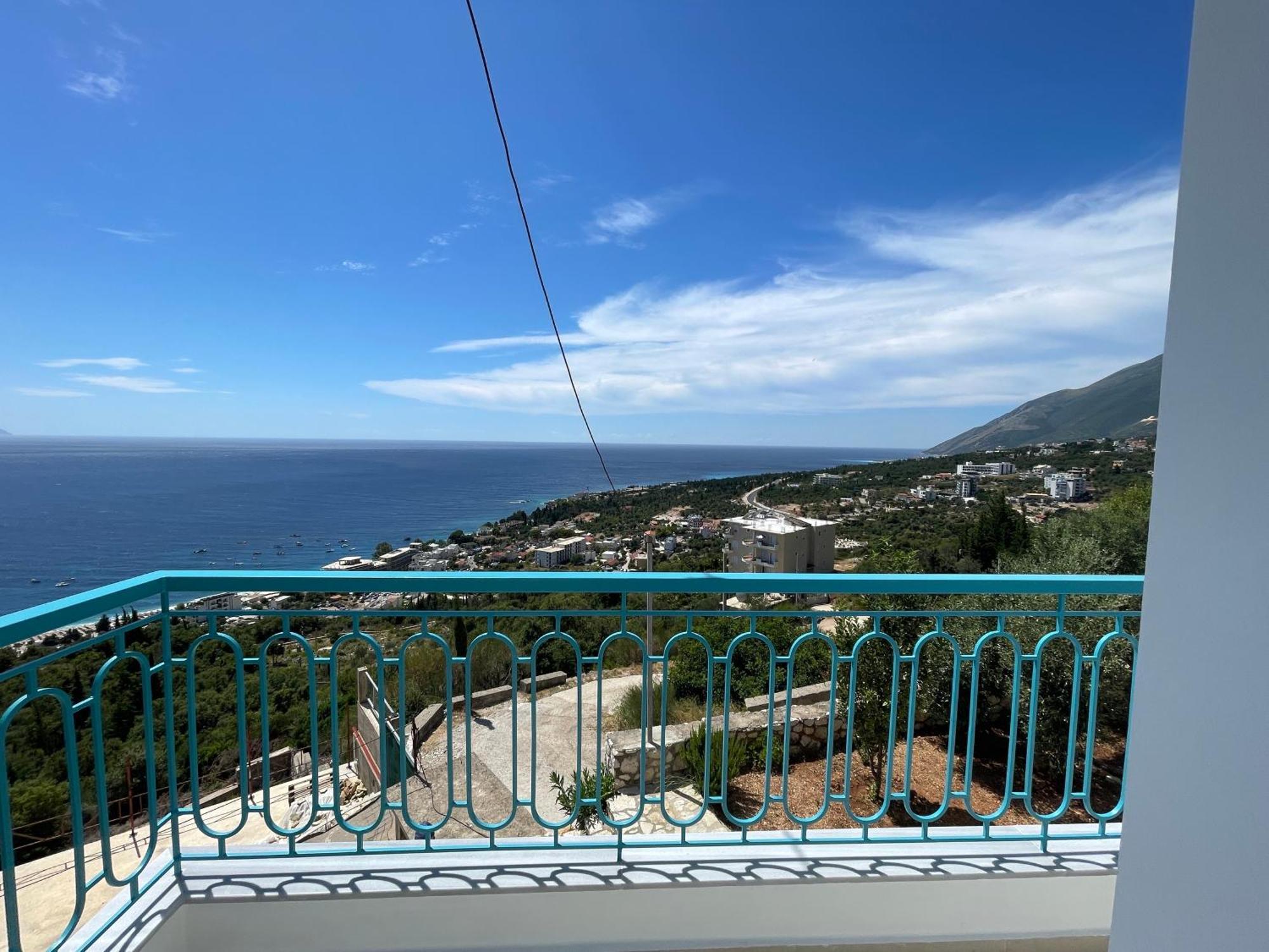 Endless Blue Apartments Dhermi Bagian luar foto